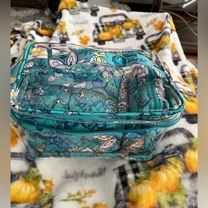 VERA BRADLEY BAG, NWT, CLEAR MAKEUP BAG